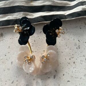 Lele Sadoughi Jet Poppy Bouquet Earrings Earrings